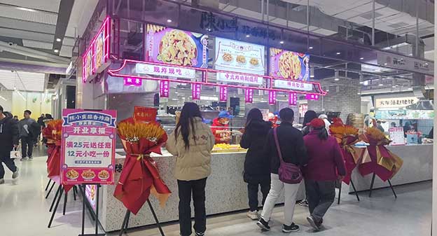 賀|陳小蠻蒜香炸雞原力場店正式開業，現場好不熱鬧！